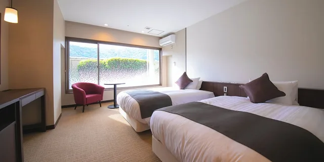 غرفة سوبيريور بسريرين منفصلين بغرفتي نوم، Iwakuni Kokusai Kanko Hotel 1/3