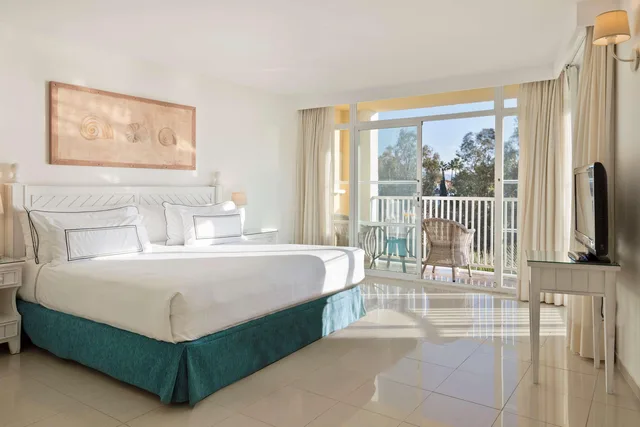 جناح جونيور بسرير مزدوج، ME Marbella 3/10