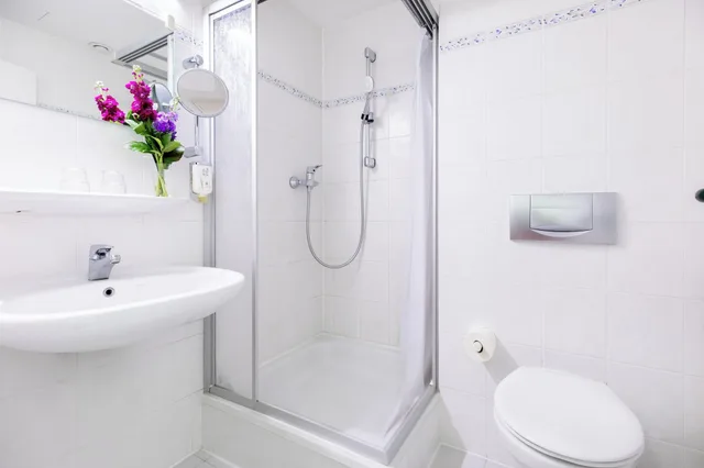 Standard, Single, Hotel Aviva Neue Messe 1/1