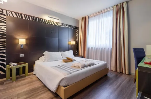 Superior, Queen Bed, with Extra Bed, First Hotel Malpensa 4/4