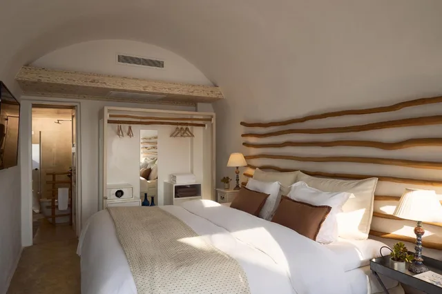 Caldera, Suite, Sea View, Outdoor Jetted Tub، Iconic Santorini 2/10