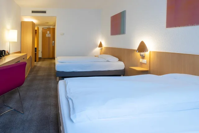 غرفة قياسية بسرير فردي، Novotel Dusseldorf City West 4/10