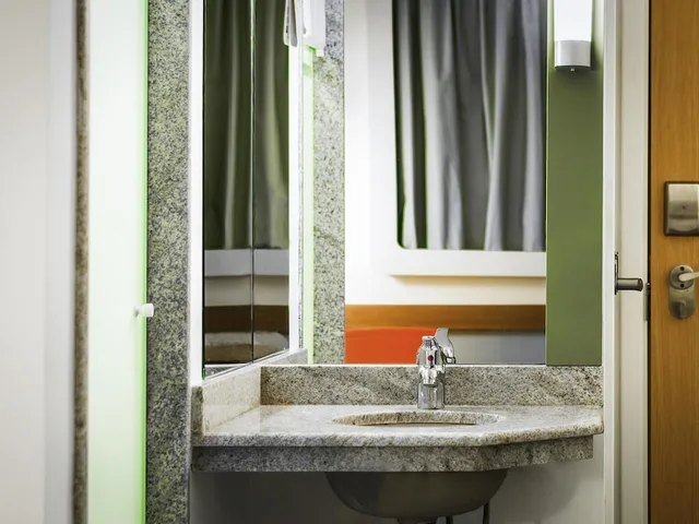 غرفة قياسية بسريرين منفصلين، Ibis Budget Porto Alegre 4/4