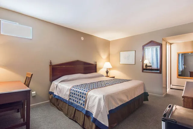 غرفة بسريرين مزدوجين للمدخنين، KNIGHTS INN AMSTERDAM 1/6