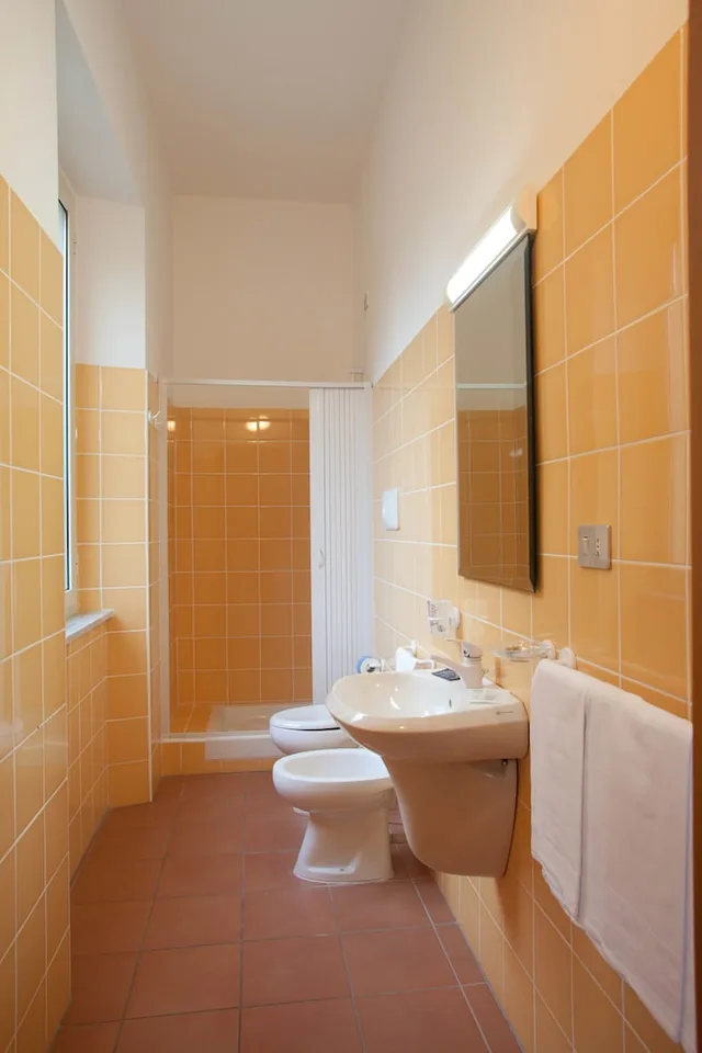 غرفة بسرير مزدوج أو سريرين منفصلين، MODERNO HOTEL 2/2