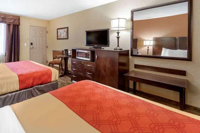 غرفة بسريرين كوين، Econo Lodge Black Hills 3/4