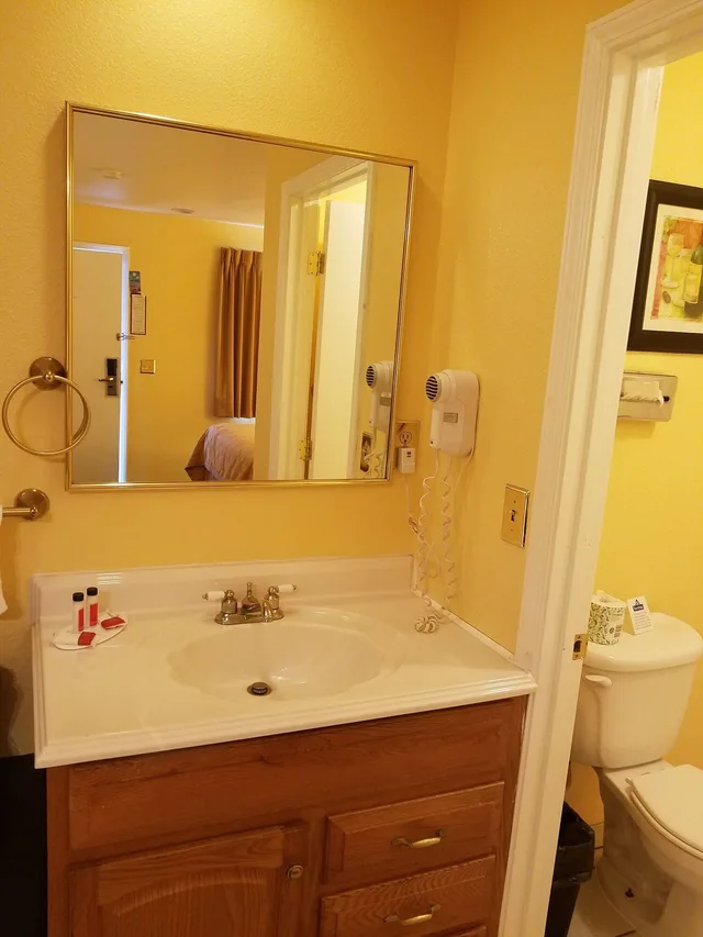 جناح استوديو بسرير كوين، Travelodge by Wyndham Wenatchee 8/10