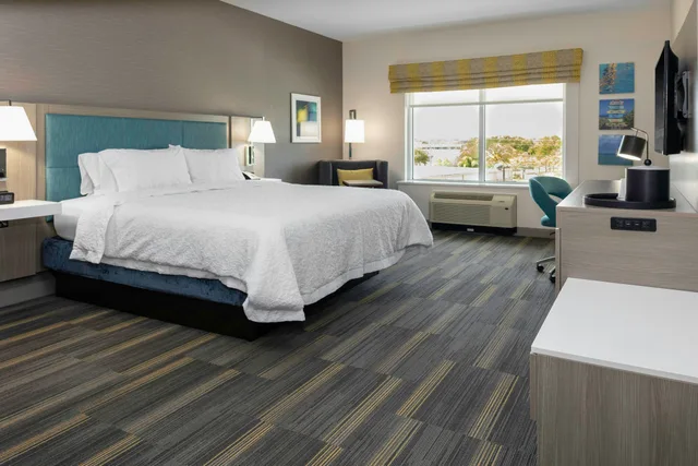 غرفة بسرير كينج، Hampton Inn Dunedin Fl 1/3