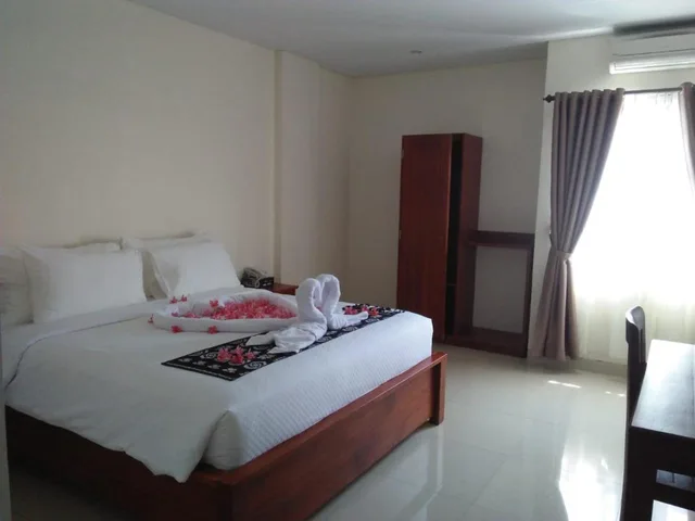 غرفة سوبيريور بسرير كينج، Kalton Hotel Labuan Bajo 1/8
