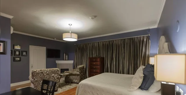 Deluxe, King Bed, The Campbell Hotel On Route 66 4/10