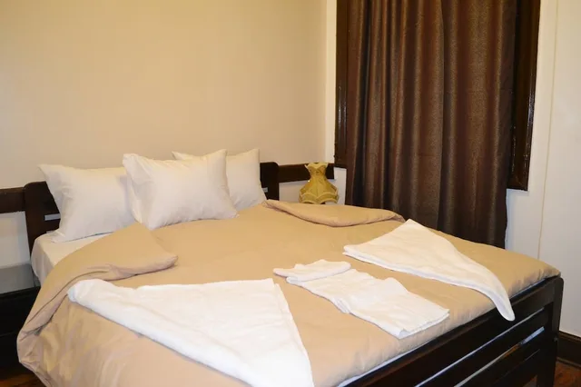 غرفة مفردة بسرير فردي بحمام مشترك، Cecilia - Hostel 3/5