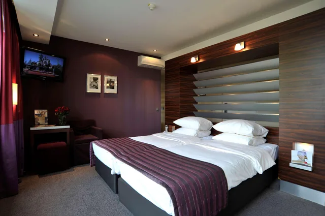 غرفة قياسية بسريرين منفصلين، GOLDEN TULIP KEYSER BREDA 4/5