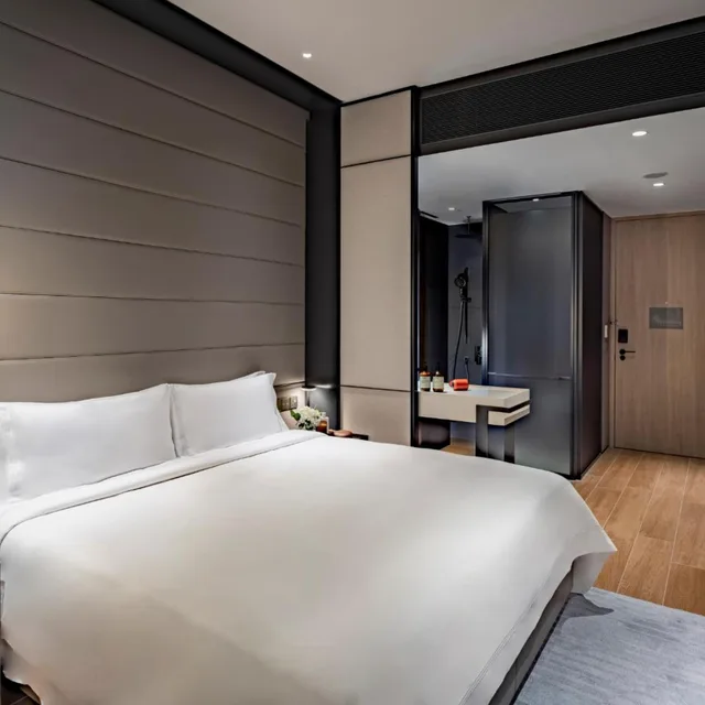 استوديو تنفيذي بسرير كينج مع دخول الصالة، Fraser Residence River Promenade Singapore 1/4