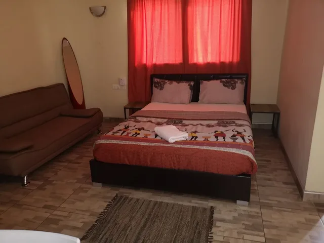 1 Bedroom, Exclusive, Studio, Suite, Double Bed, City View, Executive Level, Sofa، The Golden Apple Guest House 7/10