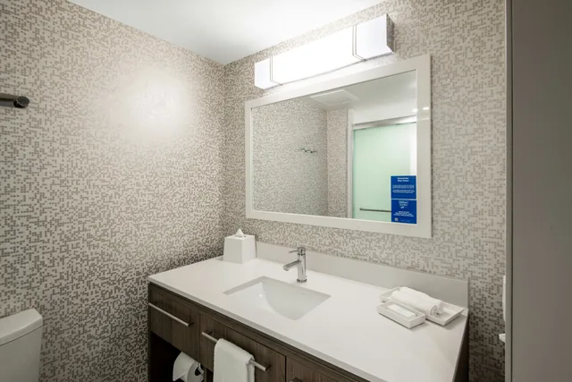 جناح استوديو بسرير كينج، Home2 Suites By Hilton Phoenix Airport North 1/3