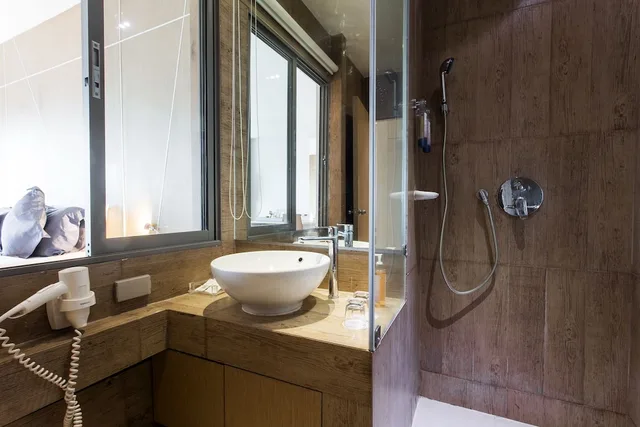 Deluxe Balcony Room, Chaweng Cove Beach Resort 9/10