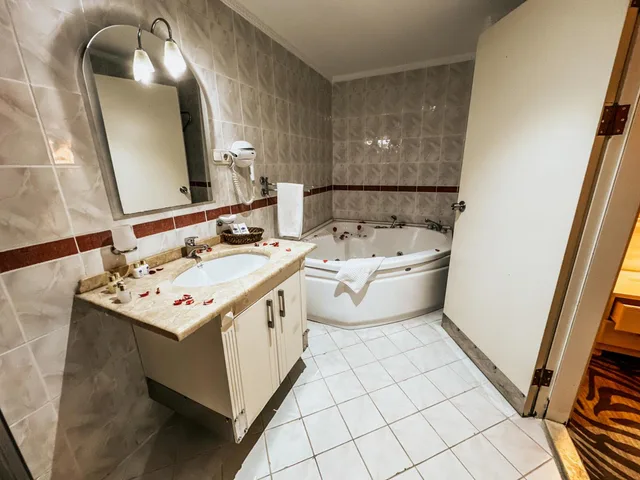 جناح، Elegance Resort Hotel Spa Wellness And Aqua 2/2