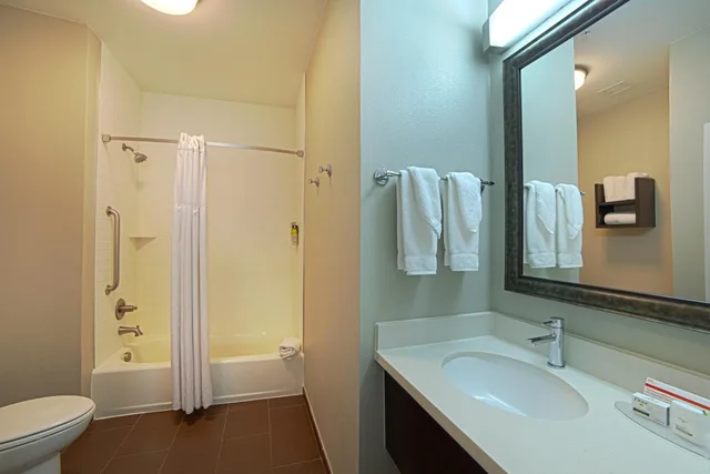 جناح بغرفتي نوم، Staybridge Suites Houston-Nasa/Clear Lake 4/10