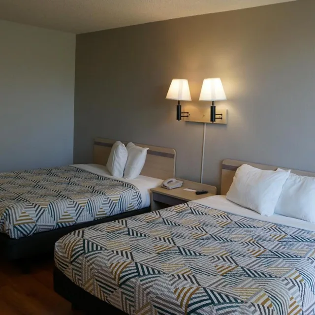 غرفة بسريرين كوين، Motel6 Belmont, CA San Francisco Redwood City 6/10
