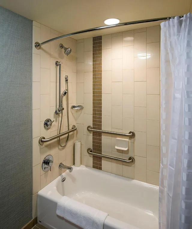 Room, King Bed, Sofa, Accessible, Hyatt Place Bloomington/Normal 3/4