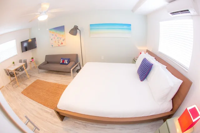جناح استوديو بسرير كينج، The Villas at St Pete Beach 2/3