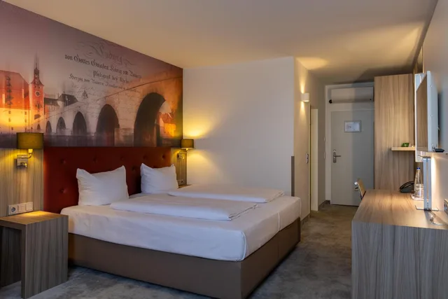 غرفة قياسية بسريرين منفصلين، Atrium im Park Hotel Regensburg 1/4