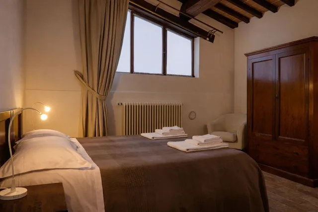 فيلا بسريرين كوين وسريرين منفصلين مع أريكة، Agriturismo Nerbona 5/10