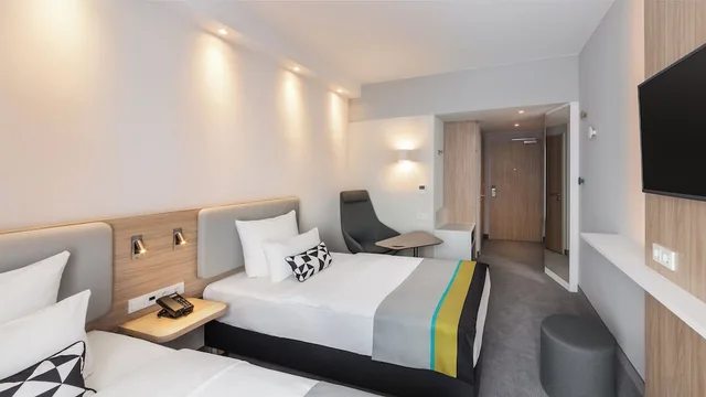 غرفة قياسية بسرير فردي، Holiday Inn Express Munich - City East 4/10