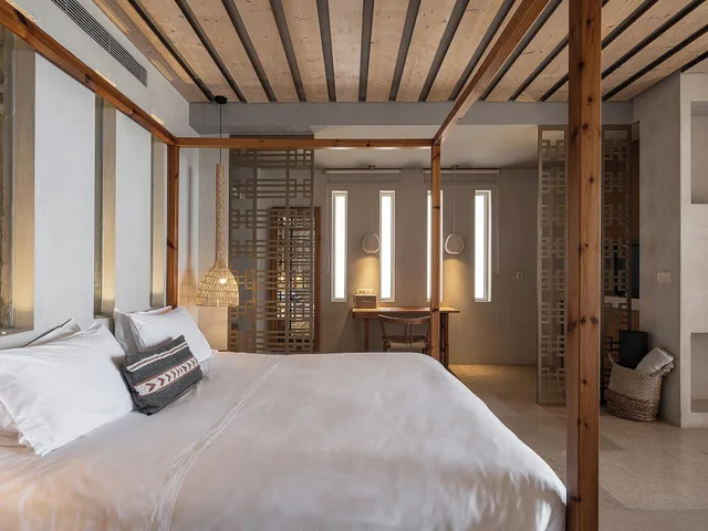 Condominium, Double Bed, Sea View, Balcony، The Theodore Boutique Hotel 1/7