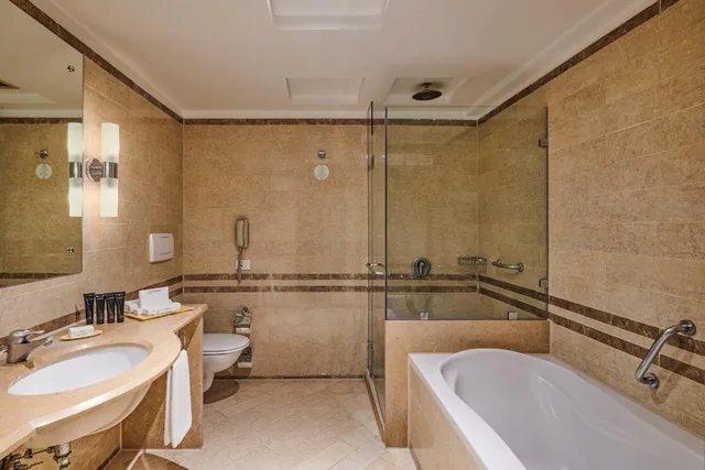 جناح ديلوكس بسرير مزدوج، Steigenberger ALDAU Beach Hotel 3/3