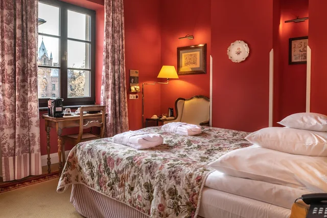 شقة بسرير كينج، Hotel Grodek 2/3