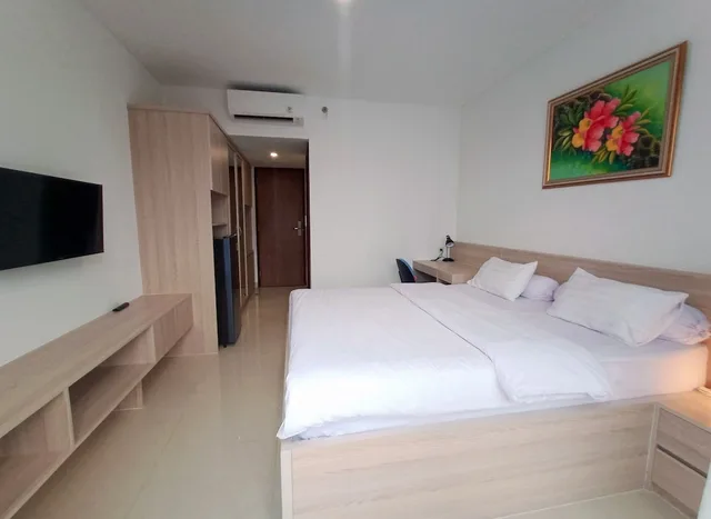 Deluxe, Queen Bed, Mendjangan Mansion by ZUZU 2/10