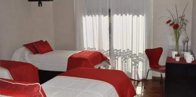 غرفة ثلاثية بثلاثة أسرّة، Petit Recoleta Suites 4/5