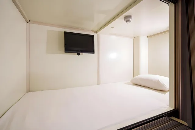 Private, Male Floor، Capsule Hotel CUBE 1/1