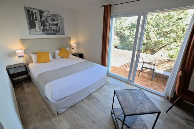 غرفة قياسية ثلاثية، HOTEL CASA ROSSA 1/2