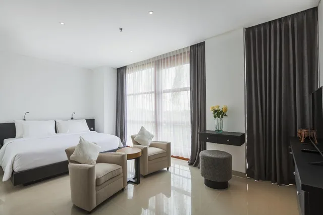 3 Bedrooms, Luxury, Apartment, 3 King Beds, Annex, Imani Suite Seminyak 1/1