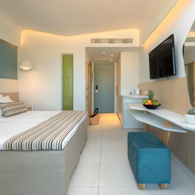 Room, Double Bed, Adult Only, Annex، Arina Beach Resort 2/5