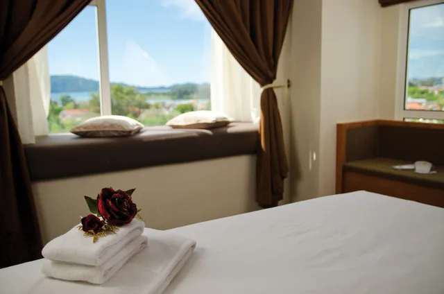 غرفة سوبيريور بسريرين منفصلين، C Haya Hotel 3/5