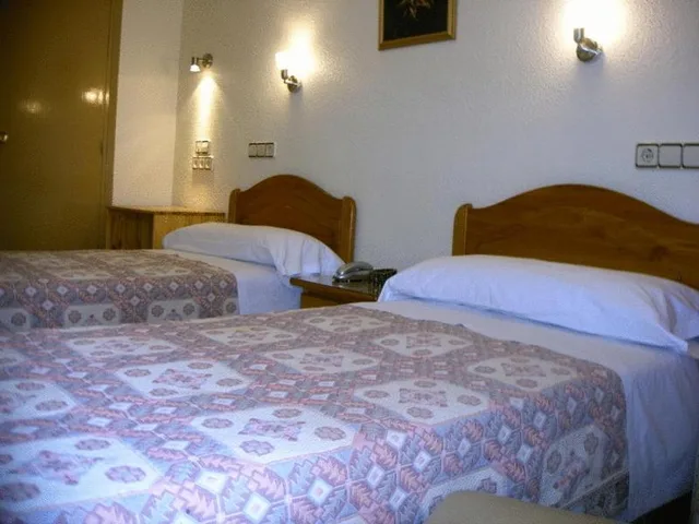 Room, Triple, Hotel La Parra 1/4