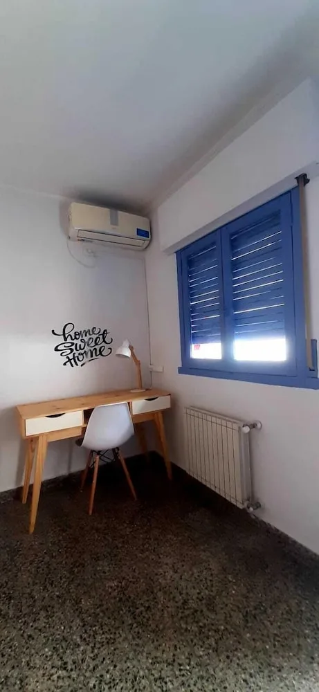 City, Double or Twin Bed، Sabatico Travelers Hostel 1/2