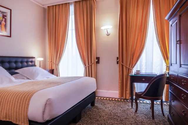 غرفة تقليدية، L Hotel de Beaune 1/1