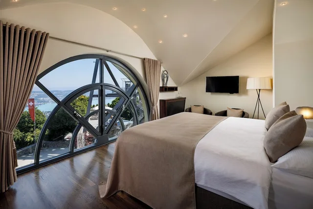 Skyline, Suite, Double Bed, City View، Hotel UTO KULM 6/10