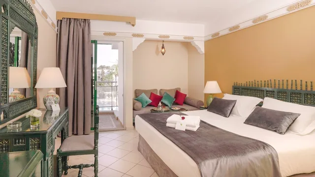 غرفة بسريرين منفصلين بإطلالة على المسبح، Agadir Beach Club 1/6
