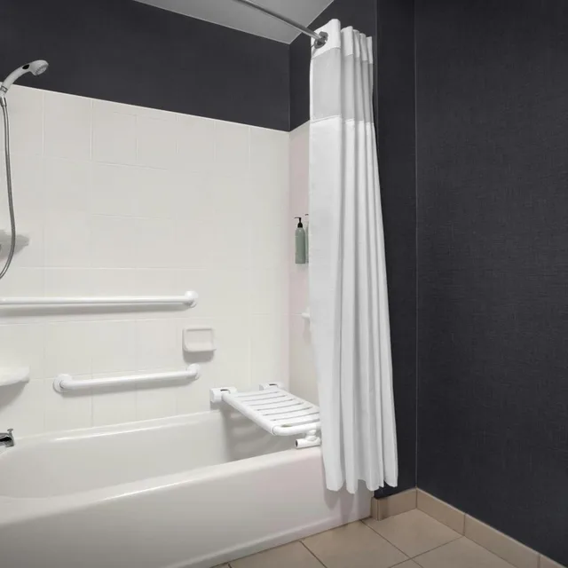 Studio, King Bed, Harbour Side, Sofa، RESIDENCE INN BY MARRIOTT PORTLAND DOWNTOWN WATERFRONT 7/7