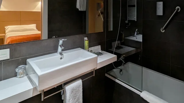 غرفة عائلية بسرير كينج، Sercotel Hola Tafalla 6/7