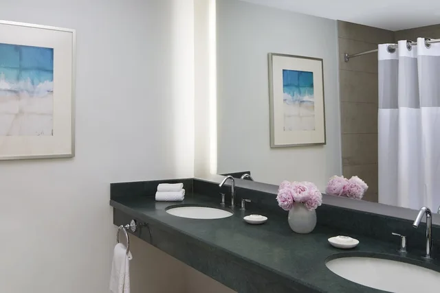 1 Bedroom, Regal, Premium, Suite, King Bed، The Coral at Atlantis 2/2