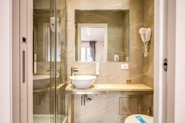 غرفة ثلاثية، Aurelia Vatican Apartments 1/1