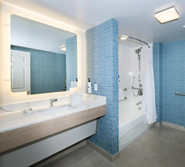 Suite, King Bed, Bathtub, Accessible, Homewood Suites by Hilton Atlanta Buckhead Pharr Road 2/2
