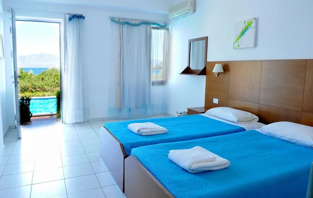 شقة عائلية بإطلالة على البحر، MIRABELLA APARTMENTS 1/9