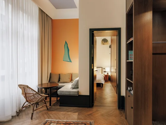 غرفة عائلية بسرير كينج وسرير كوين، Boutique Hotel Chateau Royal 1/1